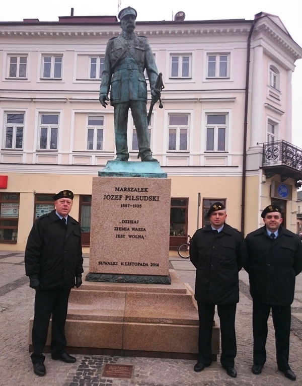 07 - 03 - 2016 - Delegacja NSZZ Pracowników Pożarnictwa na uroczystym otwarciu wystawy pt. „Armia Skazańców” poświęconej Armii Generała Władysława Andersa (...)
