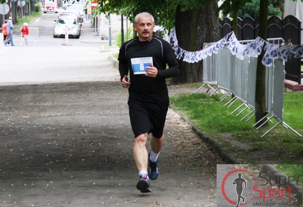 21 - 05 - 2017 - Przebiegł ponad 100 km i zajął III miejsce w I edycji Międzynarodowego 24-godzinnego Biegu Plantami Jana Pawła II ! ! ! (...)